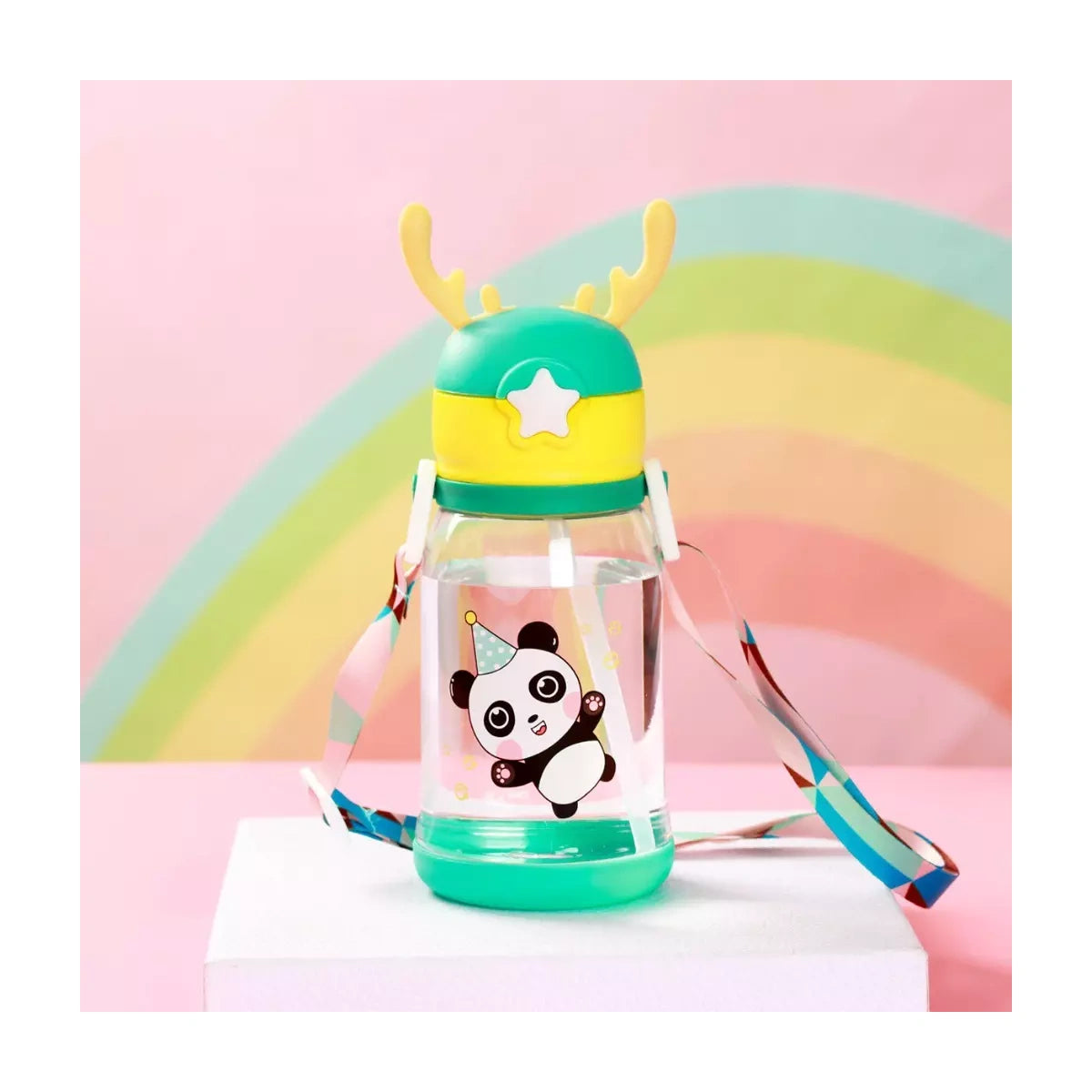Garrafa Infantil com canudo embutido, 600ml
